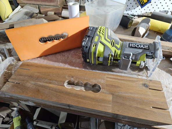 The result: a perfectly cut handhold