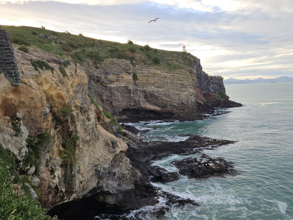 End of the peninsula and Taiaroa Head Lighthouse